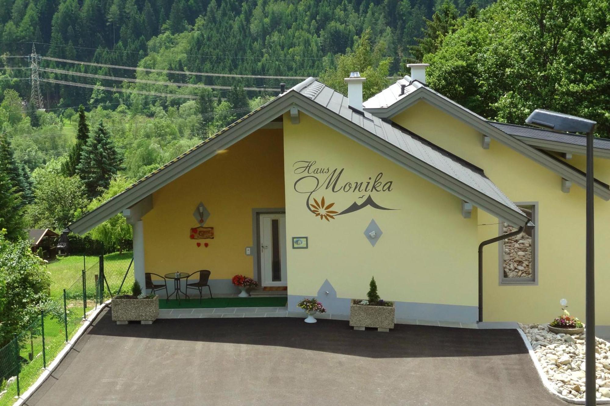Appartementhaus Monika Flattach Exterior photo